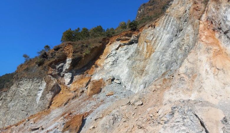 सुक्खा पहिरोले कालीगण्डकी करिडोर अवरुद्ध