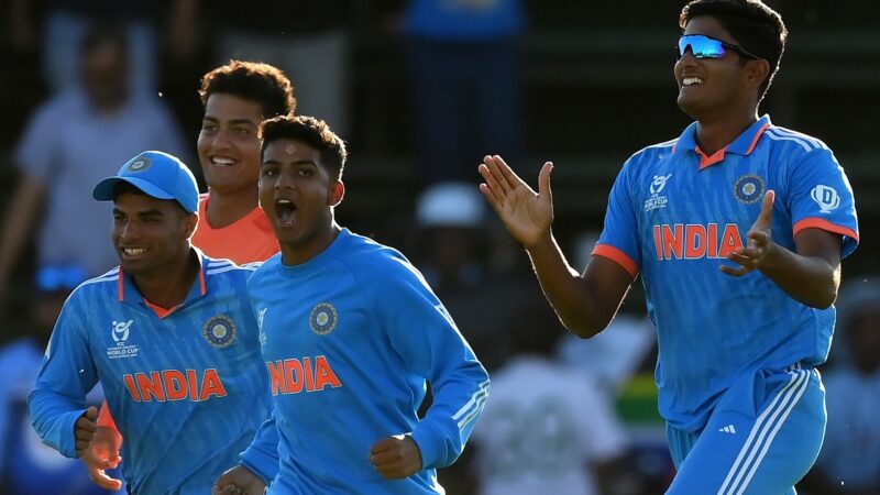 दक्षिण अफ्रिकालाई हराउँदै भारत यू–१९ विश्वकपको फाइनलमा प्रवेश दक्षिण अफ्रिकालाई हराउँदै भारत यू–१९ विश्वकपको फाइनलमा प्रवेश