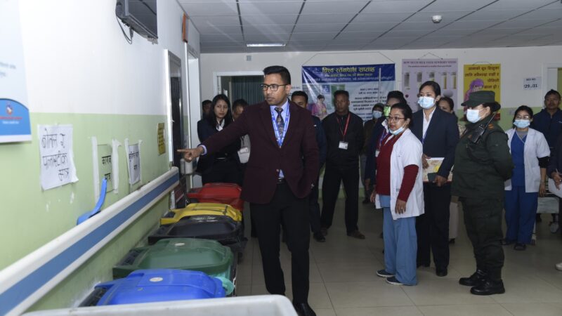 काठमाडौं महानगरद्वारा एभरेष्ट अस्पतालको फोहोर संकलनमा रोक काठमाडौं महानगरद्वारा एभरेष्ट अस्पतालको फोहोर संकलनमा रोक