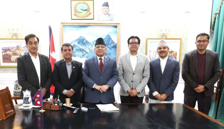 अर्थतन्त्रको सुधारका लागि निजी क्षेत्रको सुझाव अनुरुप काम गर्छु : प्रधानमन्त्री अर्थतन्त्रको सुधारका लागि निजी क्षेत्रको सुझाव अनुरुप काम गर्छु : प्रधानमन्त्री