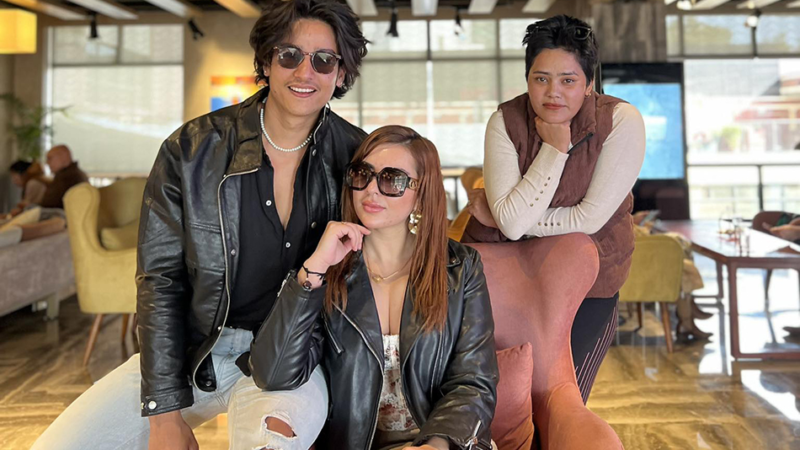 एलिजाको फेरि पुर्पुरोमा हात, समुन्द्र र निश्चलसँगको सिनेमा हल्ला मात्रै