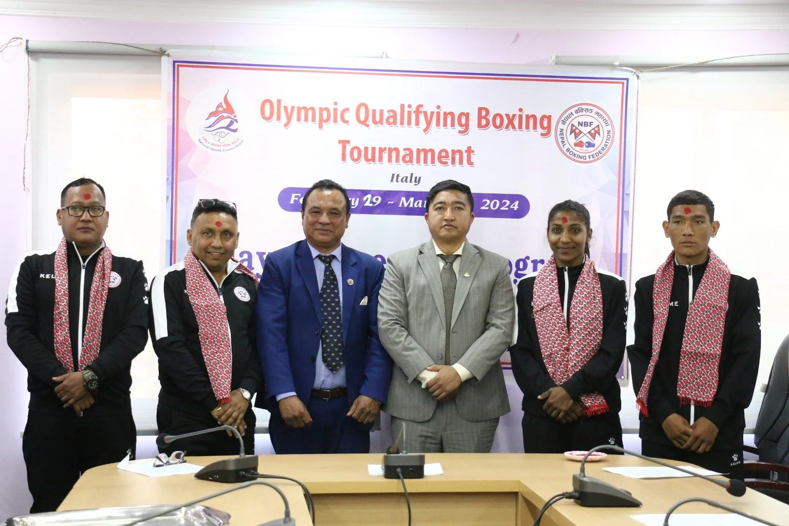 चन्द्रबहादुर र अञ्जलीले बक्सिङको ओलम्पिक छनोट खेल्ने चन्द्रबहादुर र अञ्जलीले बक्सिङको ओलम्पिक छनोट खेल्ने