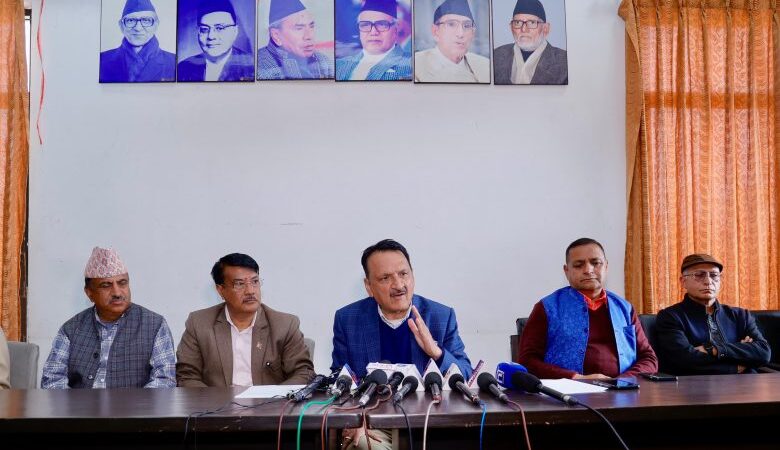 अर्थतन्त्रलाई लयमा फर्काउने प्रयासमा थिएँः डा महत अर्थतन्त्रलाई लयमा फर्काउने प्रयासमा थिएँः डा महत