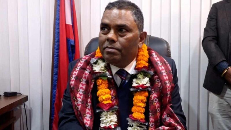 सबै बालबालिकालाई खोप लगाउन उपप्रधानमन्त्री यादवको अनुरोध सबै बालबालिकालाई खोप लगाउन उपप्रधानमन्त्री यादवको अनुरोध