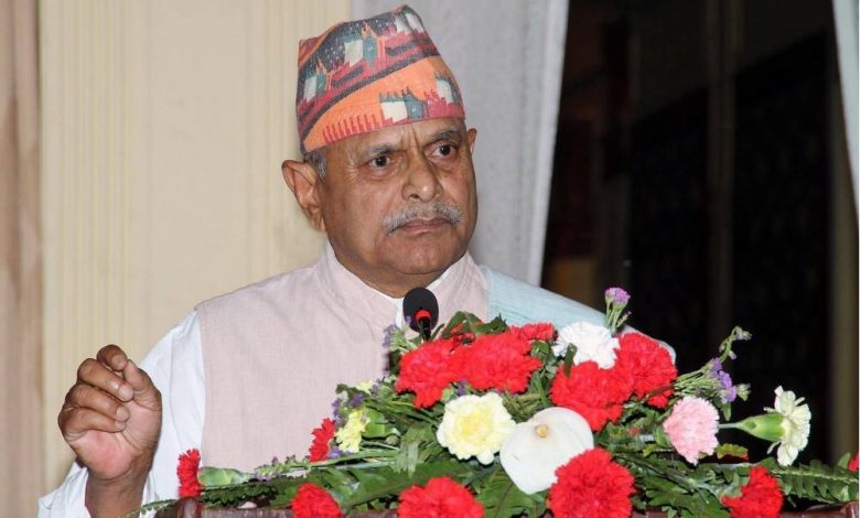 अहिलेको संविधान उत्कृष्ट विशेषताले भरिपूर्ण : प्रथम राष्ट्रपति यादव अहिलेको संविधान उत्कृष्ट विशेषताले भरिपूर्ण : प्रथम राष्ट्रपति यादव