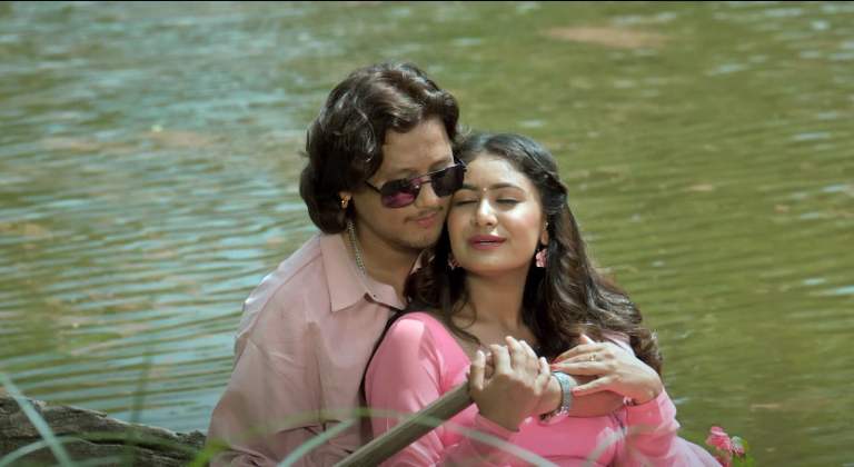 अञ्जु र प्रविणको गीत ‘बढ्दै छ’ सार्वजनिक (भिडियो) अञ्जु र प्रविणको गीत ‘बढ्दै छ’ सार्वजनिक (भिडियो)