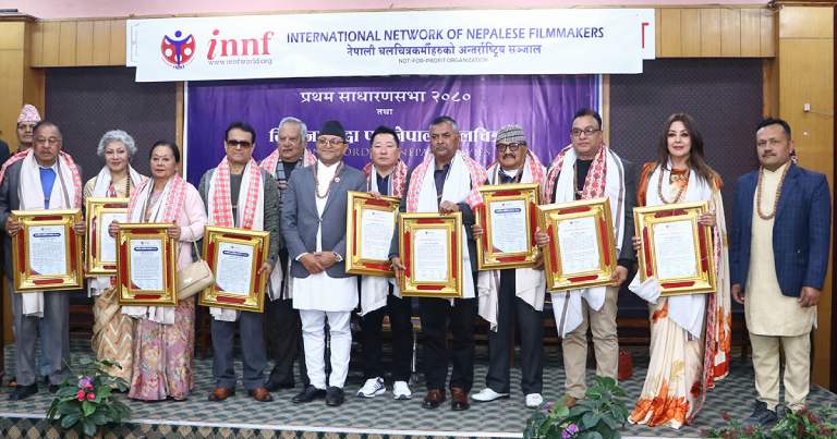 पाँच चलचित्रकर्मीलाई ‘चलचित्र विशेष व्यक्तित्व सम्मान २०८०’ प्रदान पाँच चलचित्रकर्मीलाई ‘चलचित्र विशेष व्यक्तित्व सम्मान २०८०’ प्रदान