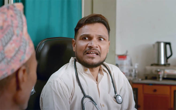 मुन्ना पात्र हिट भए पछि उस्तै भूमिका मात्र अफर आयो : रविन्द्र झा मुन्ना पात्र हिट भए पछि उस्तै भूमिका मात्र अफर आयो : रविन्द्र झा