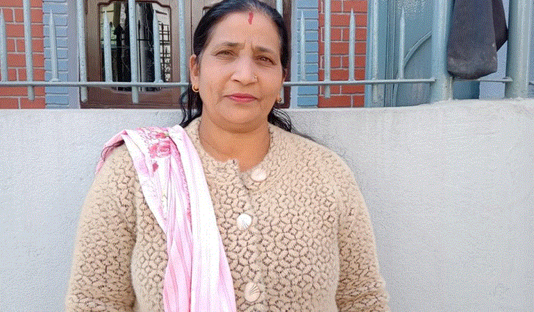 हजुरआमा बनेपछि एसइई दिँदै कांग्रेस नेत्री भुसाल