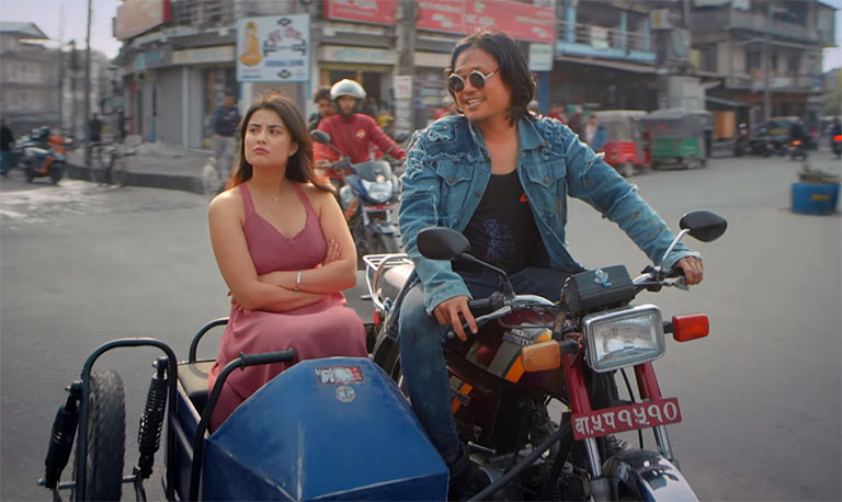 ‘खजुरे ब्रो’को टिजर सार्वजनिक,नीति संग खजुरेको माया प्रेम ‘खजुरे ब्रो’को टिजर सार्वजनिक,नीति संग खजुरेको माया प्रेम
