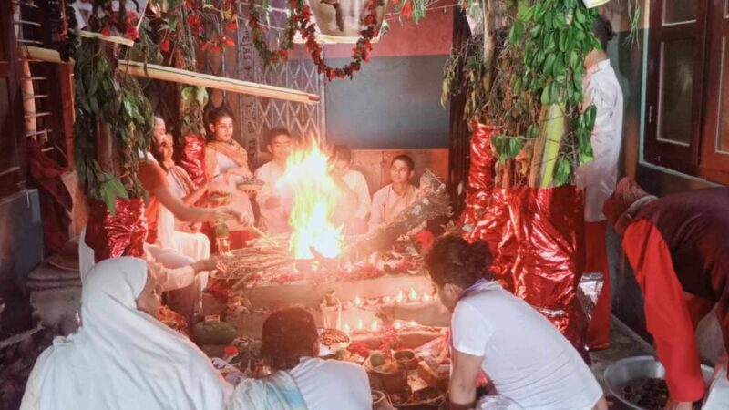 सिद्धबाराह तपोवन सन्यास आश्रममा गायत्री पुरश्चरण तथा विशेष धार्मिक कार्यक्रम आयोजना हुँदै सिद्धबाराह तपोवन सन्यास आश्रममा गायत्री पुरश्चरण तथा विशेष धार्मिक कार्यक्रम आयोजना हुँदै