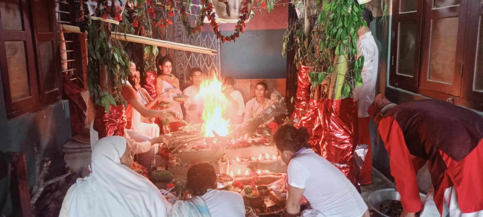 सिद्धबाराह तपोवन सन्यास आश्रममा गायत्री पुरश्चरण तथा विशेष धार्मिक कार्यक्रम आयोजना हुँदै सिद्धबाराह तपोवन सन्यास आश्रममा गायत्री पुरश्चरण तथा विशेष धार्मिक कार्यक्रम आयोजना हुँदै