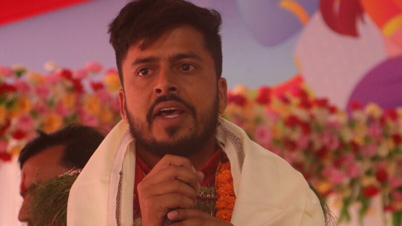 धर्म जोगाउन नसके हामीले हाम्रो इतिहास र मूल्य–मान्यता गुमाउनेछौँ: अभियन्ता तथा पत्रकार अर्जुन भुसालले धर्म जोगाउन नसके हामीले हाम्रो इतिहास र मूल्य–मान्यता गुमाउनेछौँ: अभियन्ता तथा पत्रकार अर्जुन भुसालले