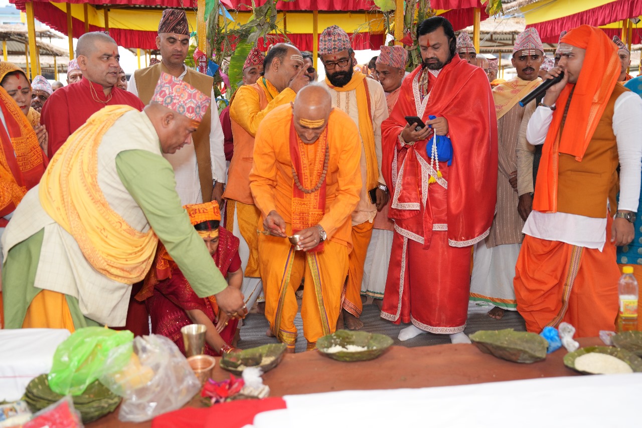 पर्यटकीय नगरी पोखरामा आज देखि कोटीहोम विराट ज्ञान महायज्ञ शुरु पर्यटकीय नगरी पोखरामा आज देखि कोटीहोम विराट ज्ञान महायज्ञ शुरु