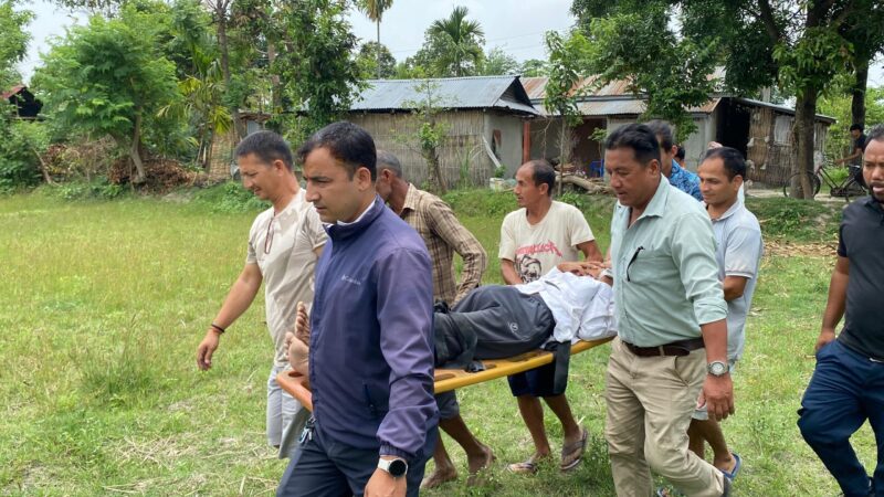 आर्थिक अभावमा मृत्यु कुरिरहेका डाँगीको जीवनमा आशाको किरण बने सांसद डा.सुनिल शर्मा