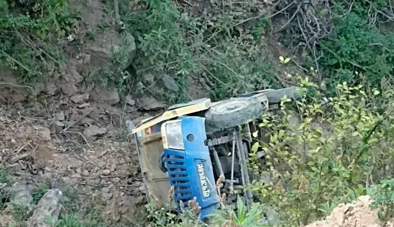 दुई छुट्टछुटै सवारी साधन दुर्घटनामा ७ यात्रु घाइते, दुईको अवस्था गम्भीर दुई छुट्टछुटै सवारी साधन दुर्घटनामा ७ यात्रु घाइते, दुईको अवस्था गम्भीर