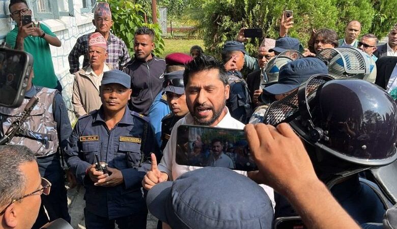 रवि लामिछानेलाई थुनामा राख्ने उच्च अदालतको आदेश सर्वोच्चद्वारा सदर