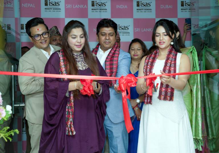 अन्तर्राष्ट्रिय ब्युटी स्कुल आइएसएएस अब काठमाडौँमा, अभिनेत्री सिवाकोटीले गरिन् उद्घाटन अन्तर्राष्ट्रिय ब्युटी स्कुल आइएसएएस अब काठमाडौँमा, अभिनेत्री सिवाकोटीले गरिन् उद्घाटन