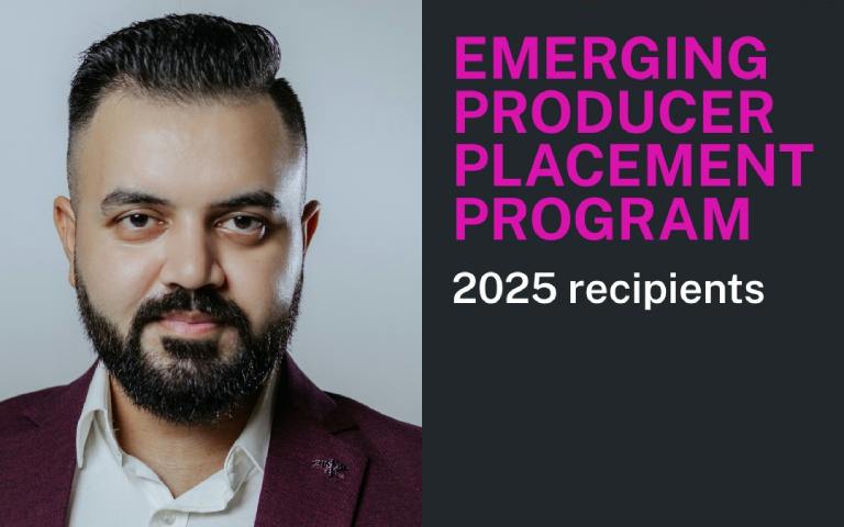 सिड्नीमा नेपाली फिल्मकर्मी सविनलाई राज्य सरकारले दियो ‘उदीयमान निर्माता’ को उपाधि सिड्नीमा नेपाली फिल्मकर्मी सविनलाई राज्य सरकारले दियो ‘उदीयमान निर्माता’ को उपाधि