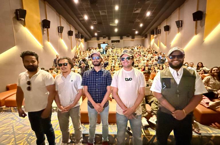 ‘ऊनको स्वीटर’को युट्युब ट्रेन्डिङको पहिलो स्थानमा, देशभर शो सङ्ख्या थपियो