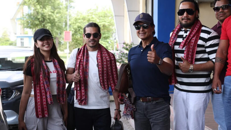 ‘नरसिंहा’ अवतार’ सफल ओपनिङपछि हमालको मोफसल यात्रामा दर्शकको साथ” ‘नरसिंहा’ अवतार’ सफल ओपनिङपछि हमालको मोफसल यात्रामा दर्शकको साथ”