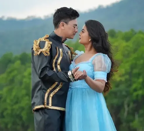 ‘मोहर’को शिर्ष गीतमा पल र नीतिको रोमान्टिक जोडी ‘मोहर’को शिर्ष गीतमा पल र नीतिको रोमान्टिक जोडी