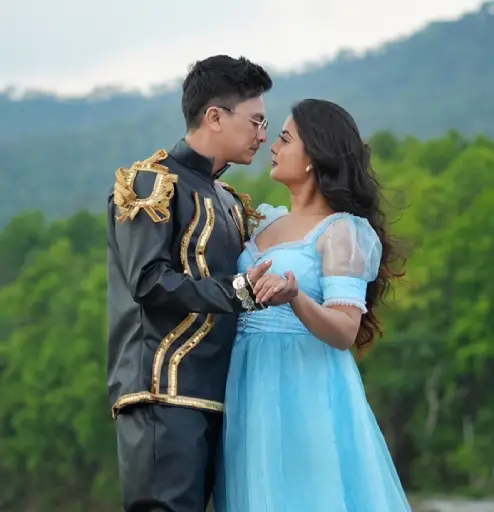 ‘मोहर’को शिर्ष गीतमा पल र नीतिको रोमान्टिक जोडी ‘मोहर’को शिर्ष गीतमा पल र नीतिको रोमान्टिक जोडी