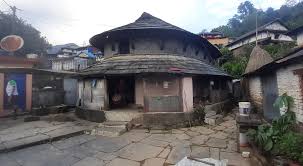 पसगाउँका प्रकृति र संस्कृतिलाई पदयात्रा पर्यटनसँग जोडिँदै पसगाउँका प्रकृति र संस्कृतिलाई पदयात्रा पर्यटनसँग जोडिँदै