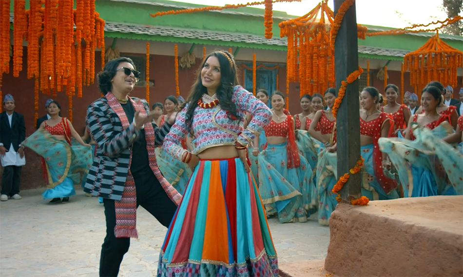 ‘मोहर’को ‘झुम झुम झुम्किका’मा नाँचे पल र बेनिशा