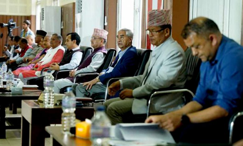 उपसभापति र महामन्त्रीको प्रस्तावमाथि नेताहरुले धारणा राख्ने क्रम आज पनि जारी उपसभापति र महामन्त्रीको प्रस्तावमाथि नेताहरुले धारणा राख्ने क्रम आज पनि जारी