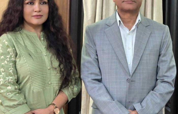 नागरिकता विधेयक पारित भएपछि अभिनेत्री रेखा थापाद्वारा गृहमन्त्री लेखकलाई बधाई