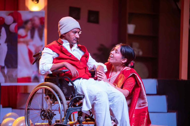 ‘एक्टिङ स्टार’मा उजागर भयो एक साहसी महिलाको प्रेम र समर्पणको जीवनगाथा ‘एक्टिङ स्टार’मा उजागर भयो एक साहसी महिलाको प्रेम र समर्पणको जीवनगाथा