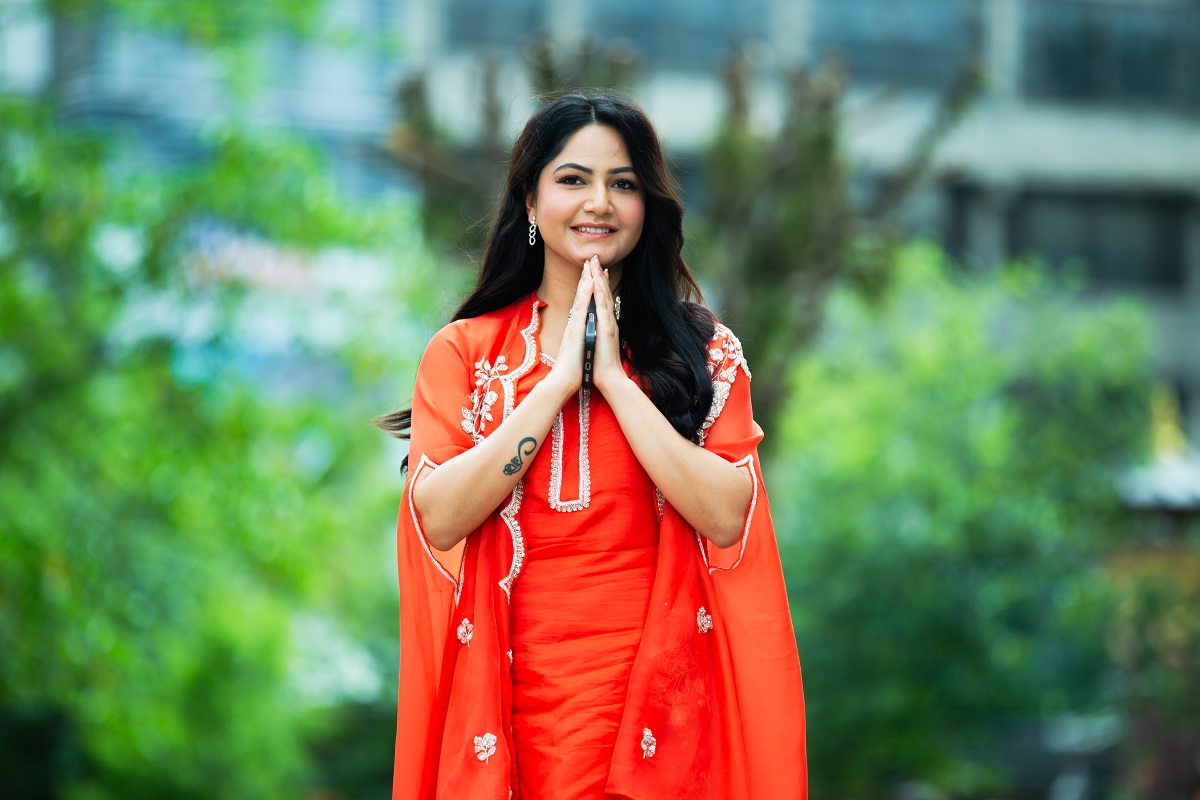 ‘माग्ने राजा’मा वर्ग, राजनीति र प्रेमको कथा: वर्षा सिवाकोटी ‘माग्ने राजा’मा वर्ग, राजनीति र प्रेमको कथा: वर्षा सिवाकोटी
