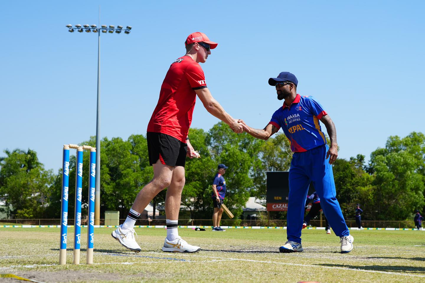 मेलबर्न रेनेगेड्स विरुद्ध नेपालले पहिला ब्याटिङ गर्दै « रिपोर्टर्स नेपाल मेलबर्न रेनेगेड्स विरुद्ध नेपालले पहिला ब्याटिङ गर्दै « रिपोर्टर्स नेपाल