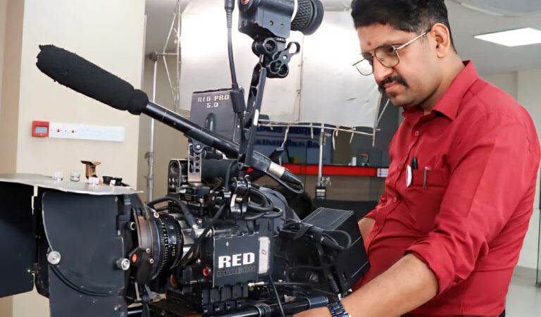 ‘चिठ्ठी’ निर्देशक भन्छन् अनेक फण्डाबाजी गर्न हामीसँग पर्याप्त विषय छन् तर त्यो सस्तो शैली हाम्रो रोजाइमा छैन