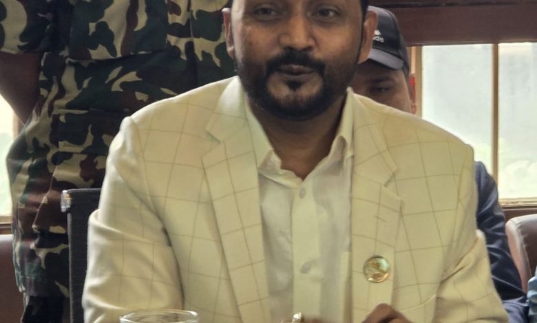खानेपानीमन्त्रीद्वारा राजीनामा