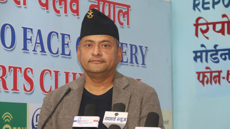 मनकारी डाक्टर खत्रीः गरिब विरामीलाई निजी अस्पतालमा निःशुल्क उपचार, खाना खाने पैसा पनि दिन्छन् (भिडिओसहित)