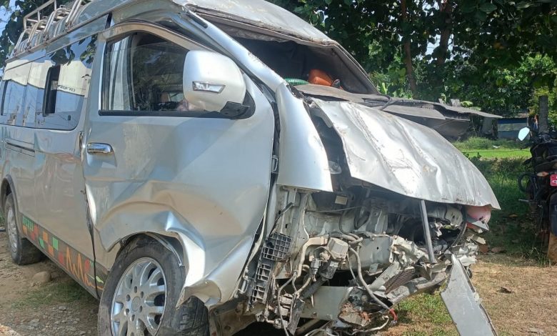 रुपन्देहीमा कार दुर्घटना, ३ जनाको मृत्यु, ४ जना घाइते रुपन्देहीमा कार दुर्घटना, ३ जनाको मृत्यु, ४ जना घाइते