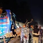 चितवनमा बस दुर्घटना, ३३ जना घाइते चितवनमा बस दुर्घटना, ३३ जना घाइते