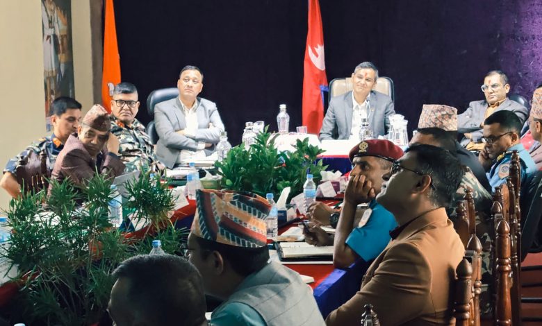 काम भइरहेको छ, गरिरहेका छौँ भन्नेभन्दा पनि तथ्यमा आधारित भएर सुरक्षा प्रवन्ध गर्नुपर्यो : गृहमन्त्री अर्याल काम भइरहेको छ, गरिरहेका छौँ भन्नेभन्दा पनि तथ्यमा आधारित भएर सुरक्षा प्रवन्ध गर्नुपर्यो : गृहमन्त्री अर्याल