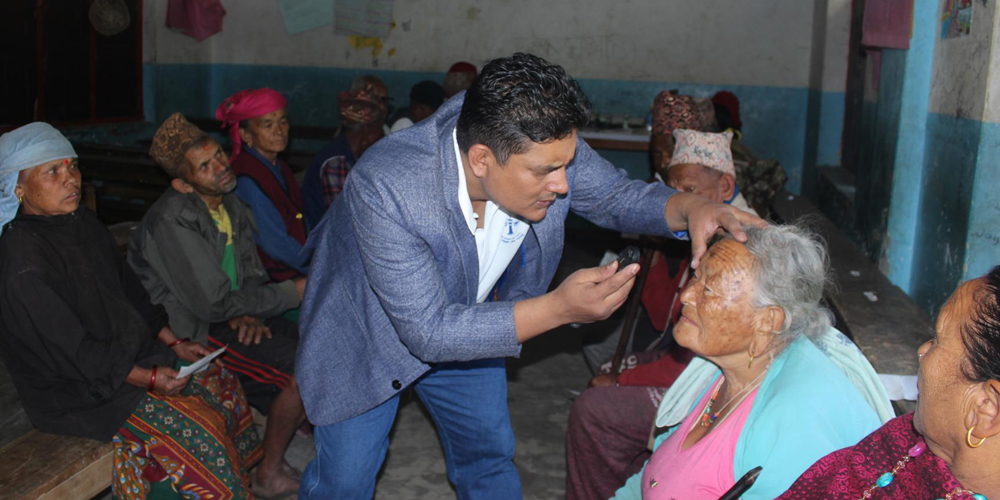 आँखा शिविरबाट तीन सय जना लाभान्वित « रिपोर्टर्स नेपाल आँखा शिविरबाट तीन सय जना लाभान्वित « रिपोर्टर्स नेपाल
