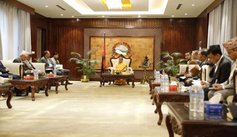 निर्वाचनका लागि राजनीतिक वातावरण बनाउन सरकार र दलका नेताबीच छलफल