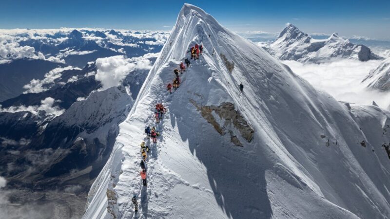 मनास्लु क्षेत्रमा पर्यटक घाइते उद्धारमा ढिलाई मनास्लु क्षेत्रमा पर्यटक घाइते उद्धारमा ढिलाई