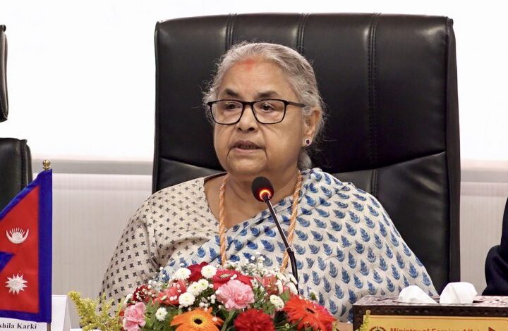प्रधानमन्त्रीद्वारा गृहमन्त्री र सुरक्षा प्रमुखहरूसँग छलफल