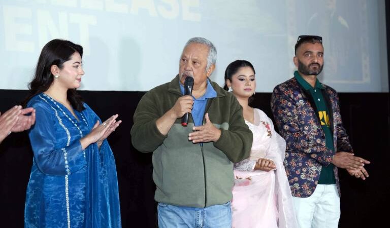 ‘परान’ ट्रेलर सार्वजनिकः सन्तानको माया र दूरीबीच अल्झिएको एक बाबुको कथा ‘परान’ ट्रेलर सार्वजनिकः सन्तानको माया र दूरीबीच अल्झिएको एक बाबुको कथा