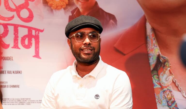 ‘पूर्ण बहादुरको सारङ्गी’ का पूर्णेपछि विजय बराल फेरि नयाँ गेटअपमा ‘पूर्ण बहादुरको सारङ्गी’ का पूर्णेपछि विजय बराल फेरि नयाँ गेटअपमा