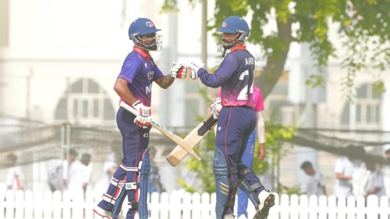 नेपालद्वारा युएई सामु दुई सय ४० रनको लक्ष्य प्रस्तुत नेपालद्वारा युएई सामु दुई सय ४० रनको लक्ष्य प्रस्तुत