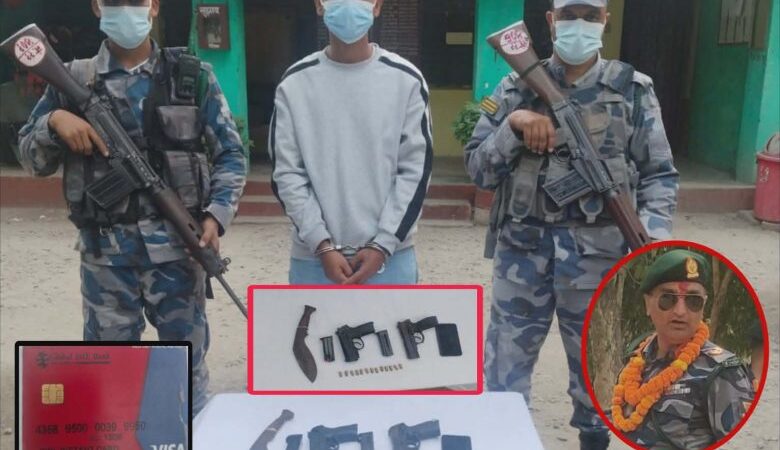 आधुनिक हतियारसहित एक युवक पक्राउ