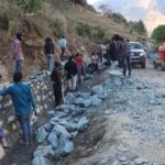 म्याग्दीको दरवाङ-मुना-ढोरपाटन सडकखण्डको स्तरोन्नति गर्ने काम सुरु म्याग्दीको दरवाङ-मुना-ढोरपाटन सडकखण्डको स्तरोन्नति गर्ने काम सुरु