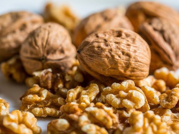 नियमित ओखर खानु स्वास्थ्यका लागि फाइदैफाईदा